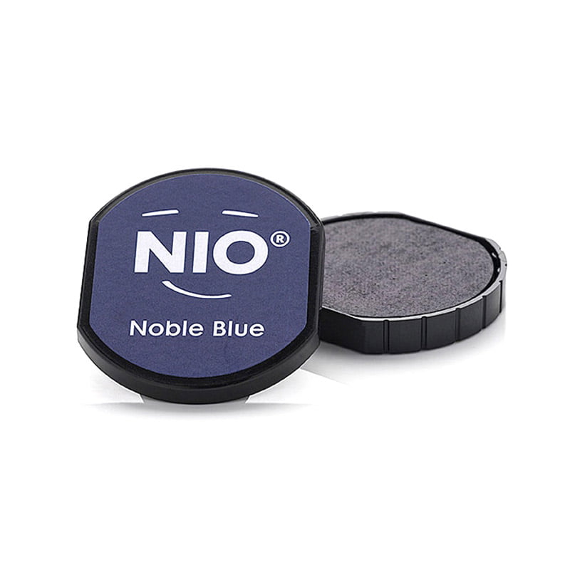 ALMOHADILLA NIO R40 01 DESIGN AND STAMP