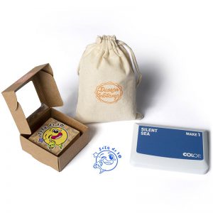 SELLO-PERSONALIZADO-PROFE-MANUAL-CUADRADO-50X50MM-9-SES-DS-0409-DE-10-DESIGN-AND-STAMP SELLO PERSONALIZADO PROFE MANUAL CUADRADO 50X50MM 9 SES DS 0409 DE 10 DESIGN AND STAMP 1