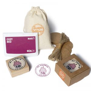 SELLO MANUAL CUADRADO 50X50MM CUMPLEANOS 8 SFI DS 0408 MUFFIN DESIGN AND STAMP SELLO MANUAL CUADRADO 50X50MM CUMPLEANOS 8 SFI DS 0408 MUFFIN DESIGN AND STAMP