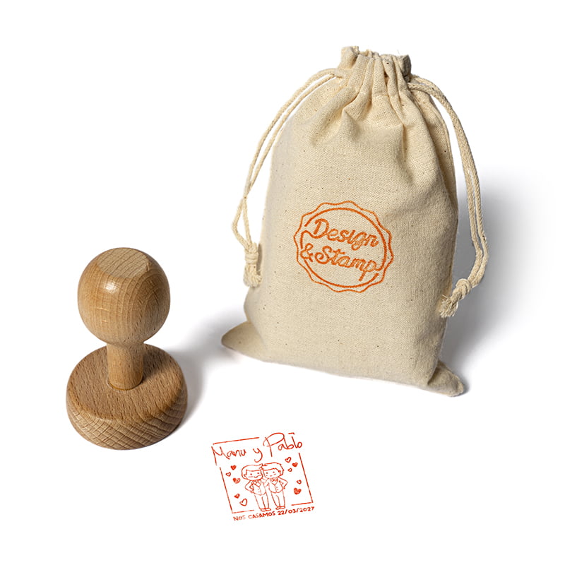 Eventos 1 - Sello manual redondo Ø 45 mm con montura de madera y bolsita porta sello.
