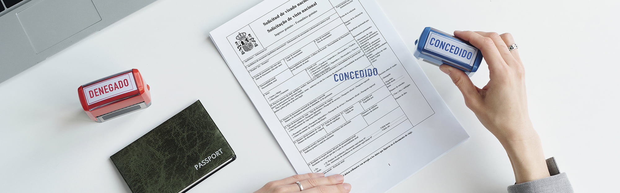 BANNER FORMULAS COMERCIALES DESIGN AND STAMP